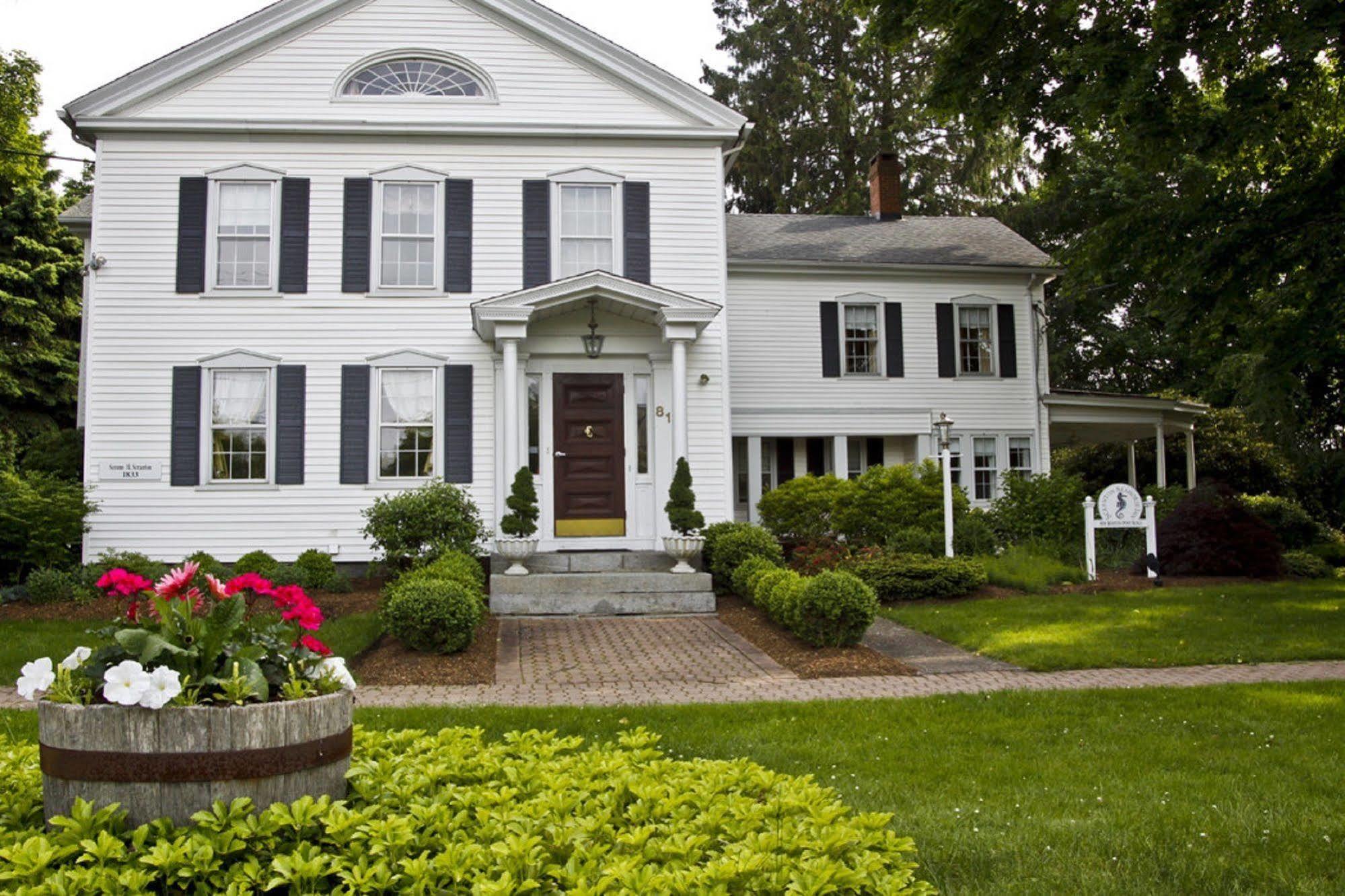 Scranton Seahorse Inn Madison Exterior photo